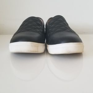 Steven Madden quilted sneaker